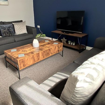 Blackpool Sleepover Apartment 5 Free Parking Sleeps 6 Екстериор снимка